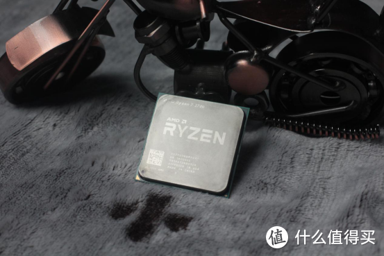 AMD 锐龙 Ryzen 7 2700 处理器 + 耕升 GTX1080显卡—就是要征服《远哭5》