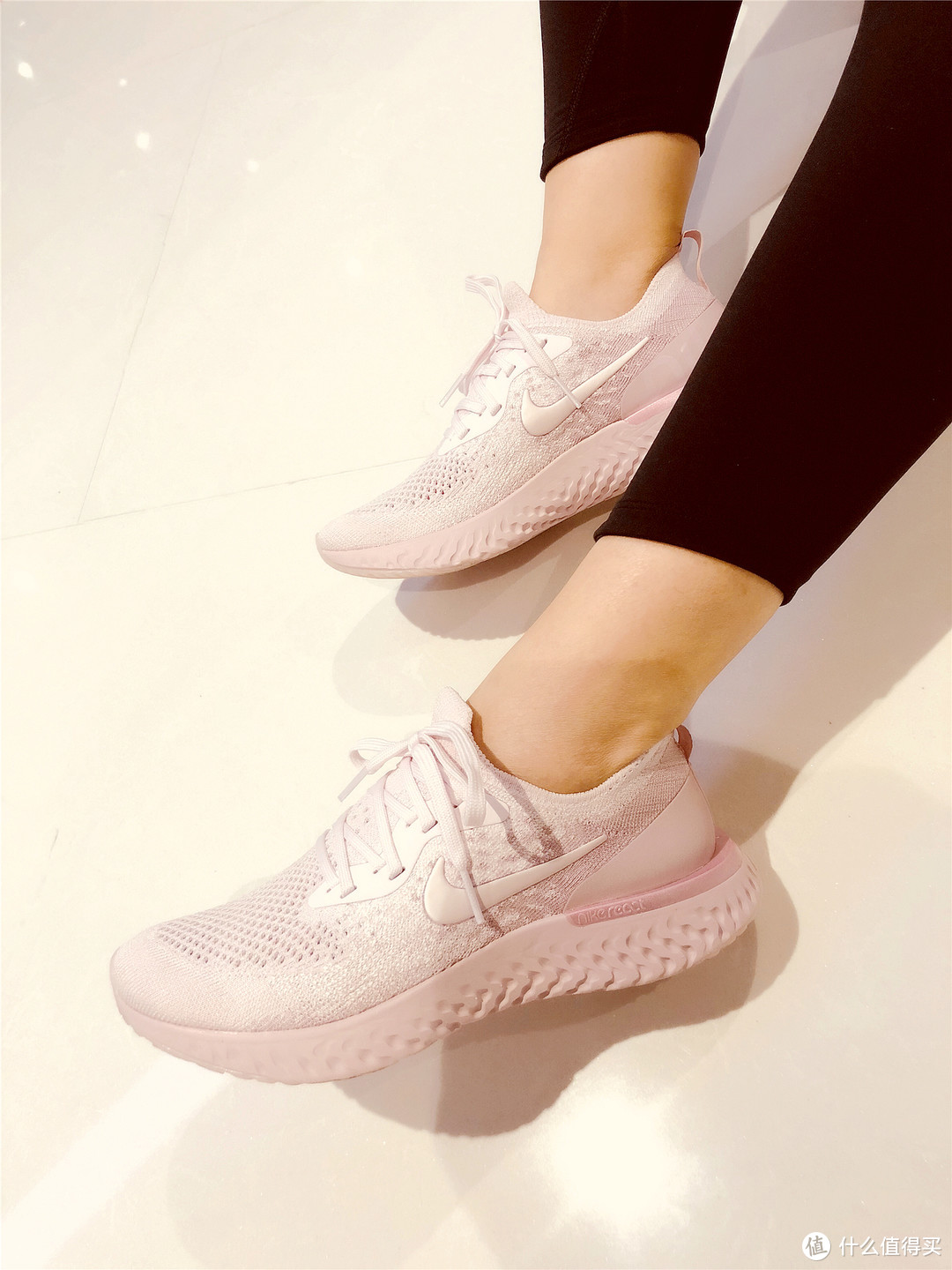 十年如新的鞋子了解一下—Nike 耐克 Epic React Flyknit 女子跑鞋 开箱