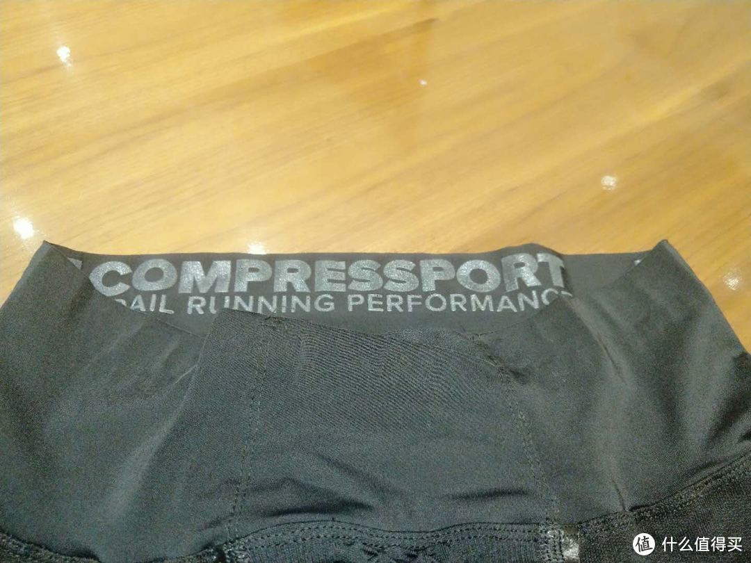 人肉风火轮TNF50雨战实测~~~Compressport（康普斯波）多运动长裤