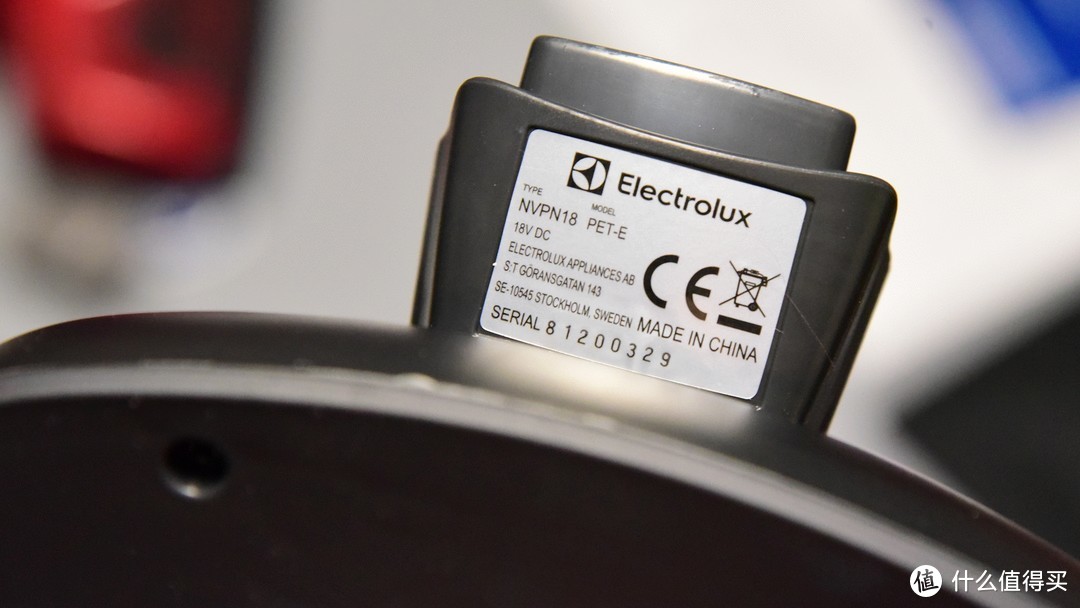 有趣的设计万里挑一：Electrolux 伊莱克斯 ZB3320P 瑞彼得无线吸尘器晒单