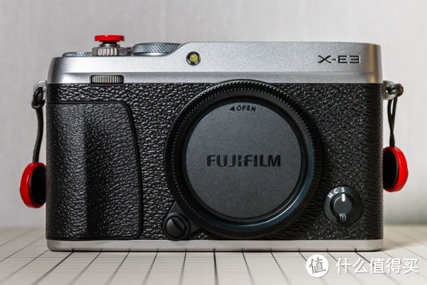 FUJIFILM 富士 X-E3 vs X-T20—全网最细致的对比，没有可能，没有之一