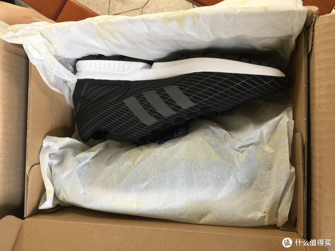 #全民分享季#低调沉稳，性价比高：adidas 阿迪达斯 三叶草 BB2158 ZX FLUX 运动鞋简评