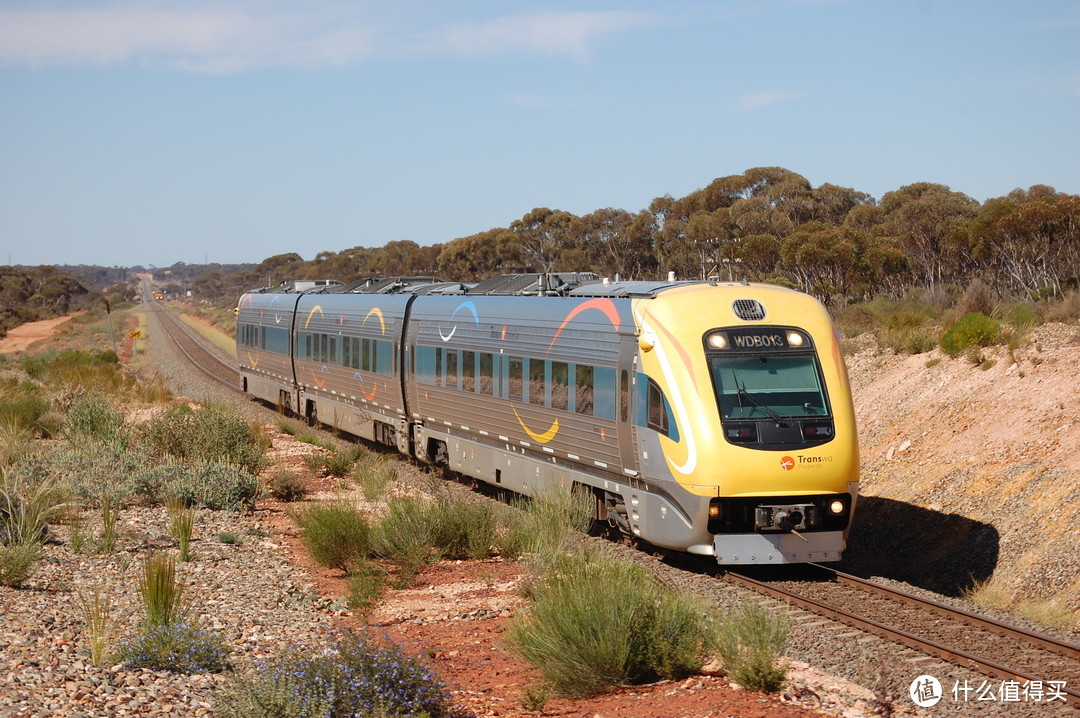 蔚蓝海岸与狂野荒原来一次别样的西澳大利亚火车之旅