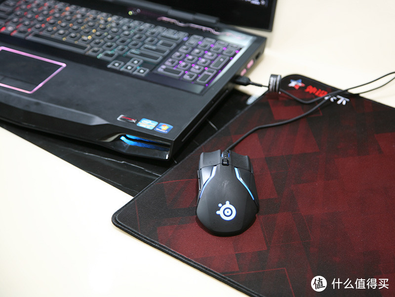 苦等一个季度的新旗舰 赛睿Rival 600试用报告