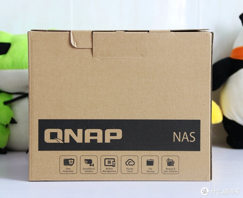 大妈首发：QNAP 威联通 TS-212P3 入门级NAS 了解下