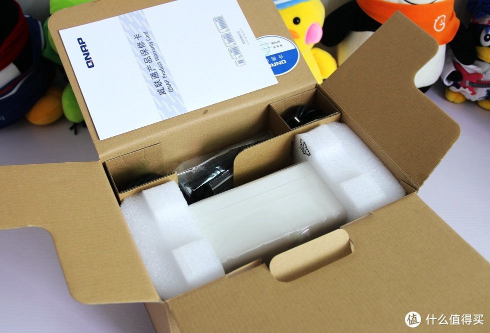 大妈首发：QNAP 威联通 TS-212P3 入门级NAS 了解下