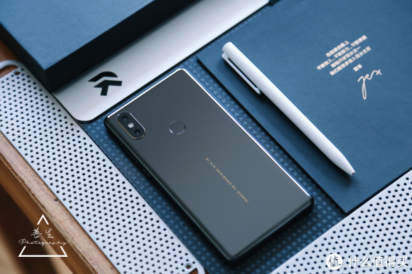 有型有款,智趣不凡:小米mix 2s 陶瓷尊享版 消费者指南