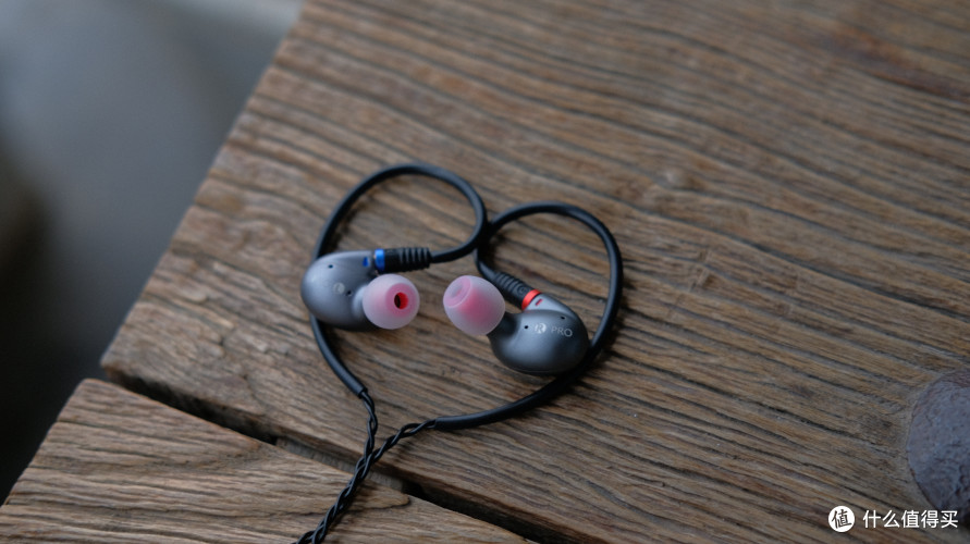 覆盖全部使用场景的HIFI耳机套装-FiiO 飞傲 F9