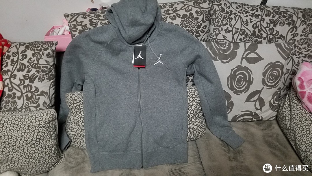 实体店小白菜—NIKE 耐克 AIR JORDAN FLEECE 连帽运动衫开箱