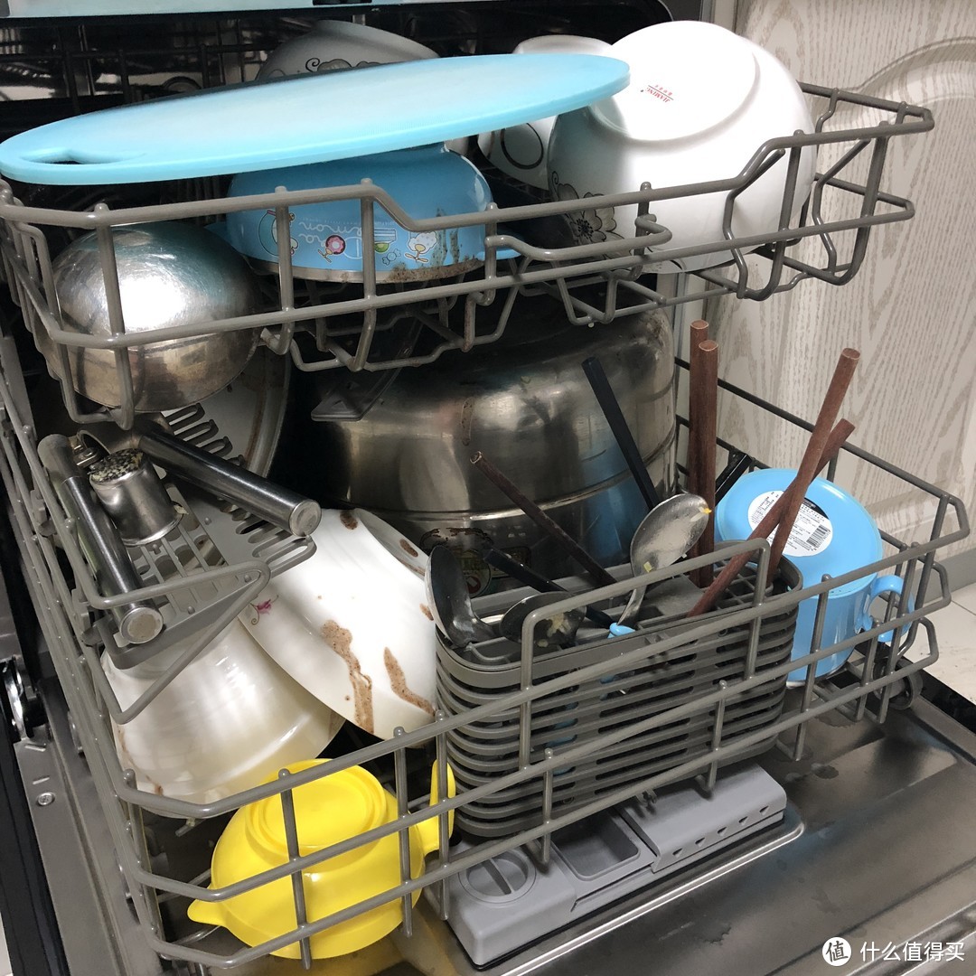 米粉不能错过的电器之一：VIOMI 云米 互联网洗碗机开箱