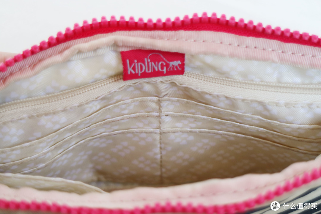 不一样的布包—Kipling 凯浦林 手拿包/零钱包K70109