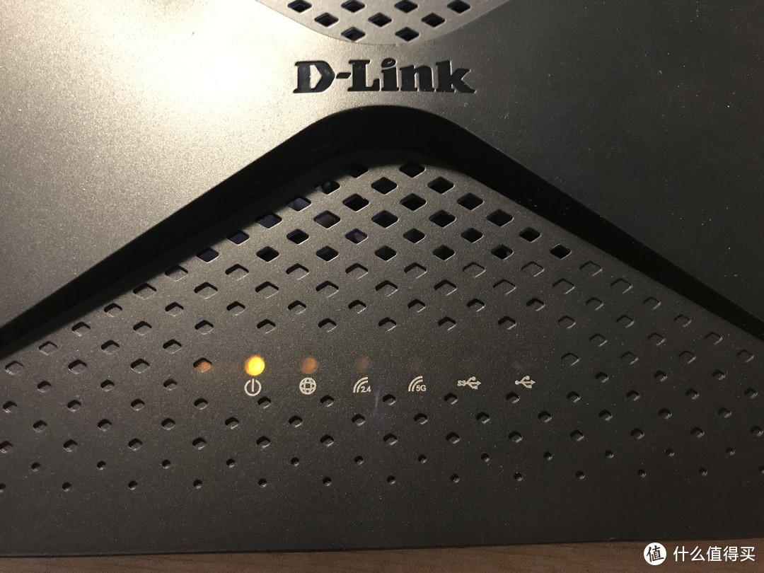 4K高清在线及吃鸡农药利器——D-Link DIR-882双频千兆无线路由