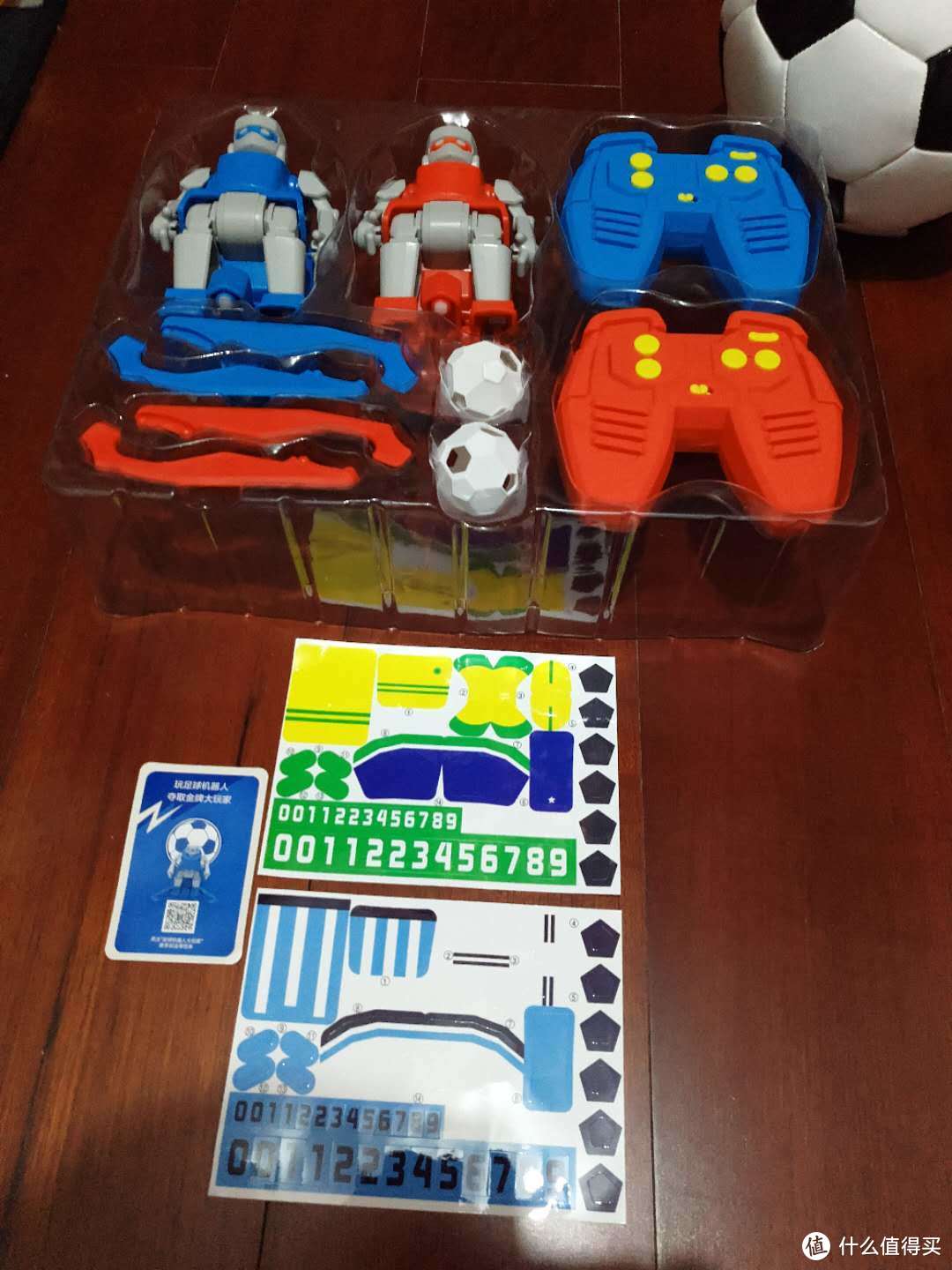 老少咸宜新玩具—MI 小米 SIMI 足球机器人开箱评测