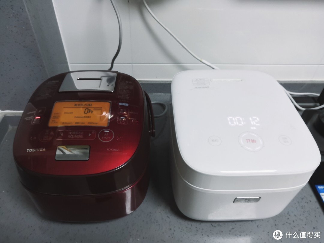 Toshiba 东芝 真空压力旗舰电饭煲 RC-CS10M 开箱：小米你还是洗洗睡吧