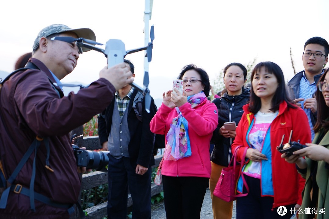 拍油菜花只拍到了人山人海？这里有一份云南航拍攻略