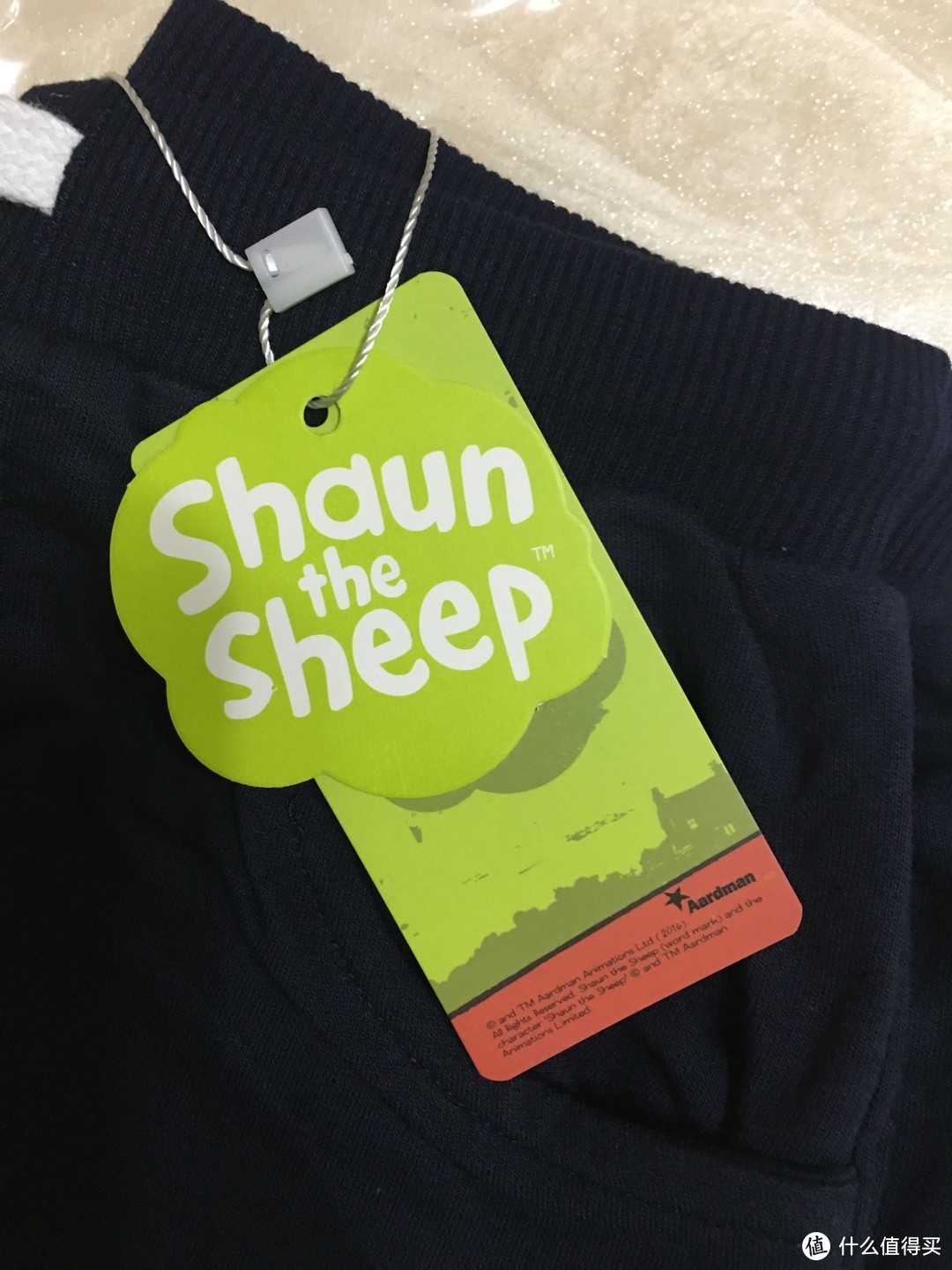 给孩子的周边：Shaun the Sheep 小羊肖恩 薄款长裤+短袖晒单