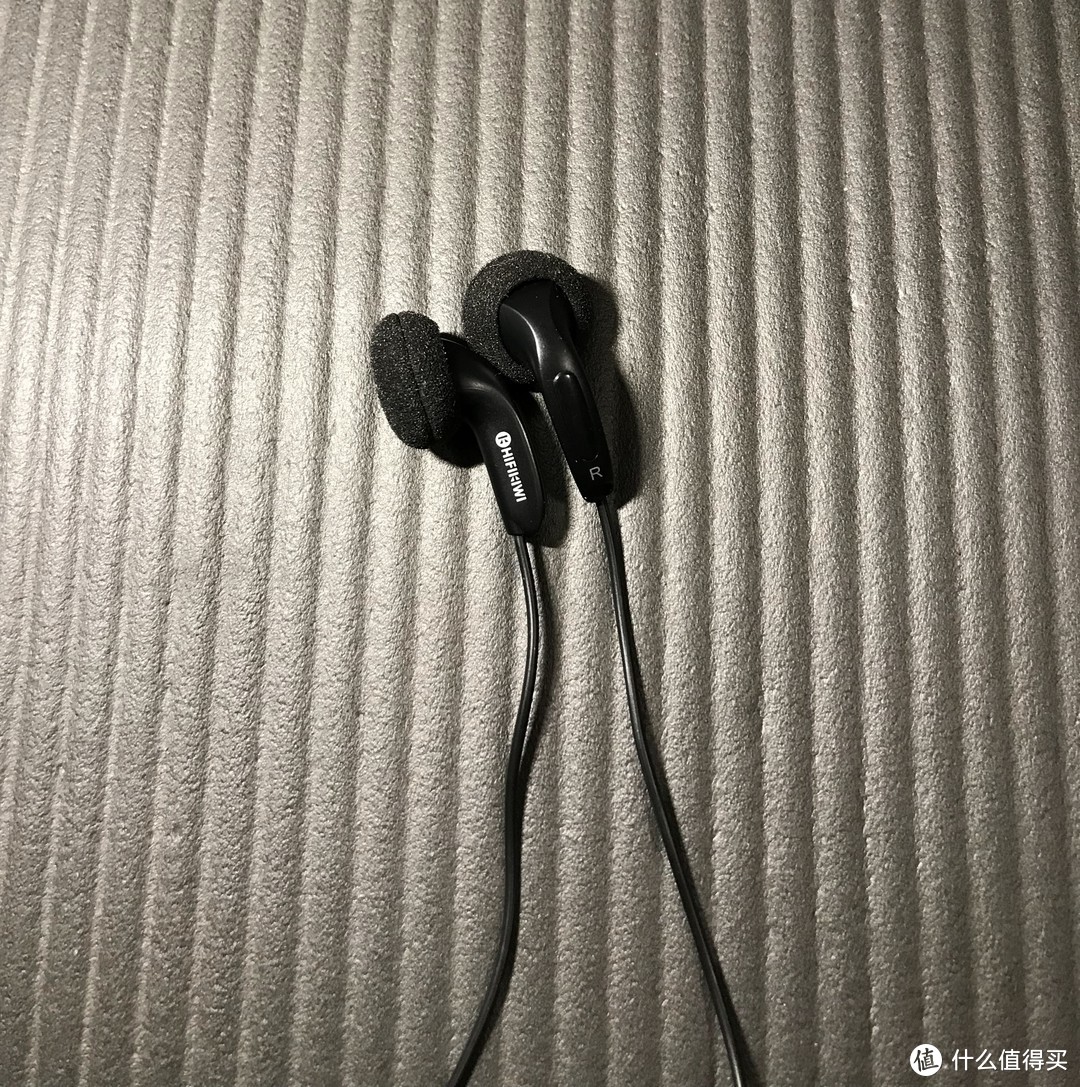 音无十全，闻一知十—十款耳塞式耳机音质评测