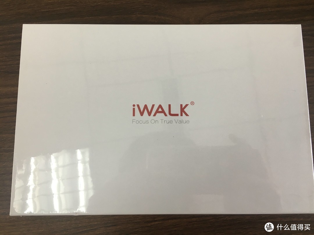 满足我的充电需求—iWALK爱沃可 SBS100C秘书长 移动电源 简单评测