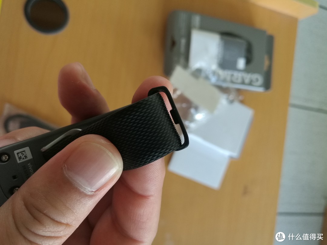 虽小但功能很强大：GARMIN 佳明 VIVOSPORT 运动手环开箱