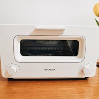 巴慕达 K01H-WS 日本蒸汽电烤箱外观展示(把手|视窗|旋钮|散热孔)