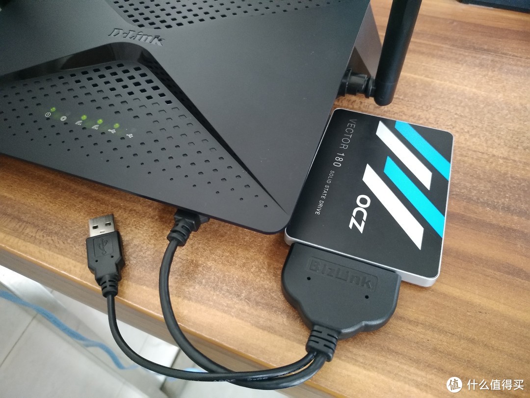 D-Link DIR-882 AC2600 MU-MIMO双频千兆无线路由评测