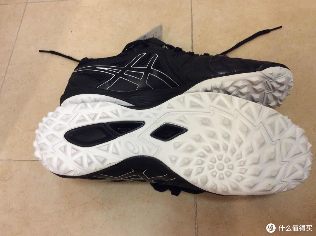 “人草之王”？亚瑟士 Asics Destaque6 TF 足球鞋开箱晒物