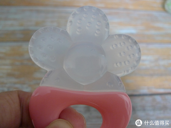 摸着质量还不错,宝宝应该会喜欢