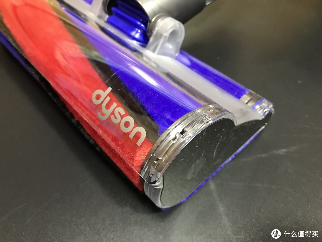 V10上市我开用V8：dyson 戴森 V8 Absolute手持无线吸尘器开箱及使用