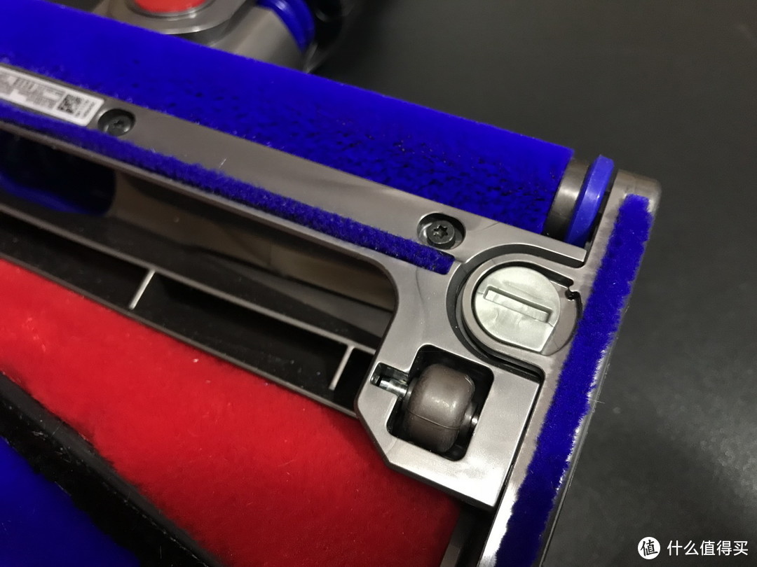 V10上市我开用V8：dyson 戴森 V8 Absolute手持无线吸尘器开箱及使用