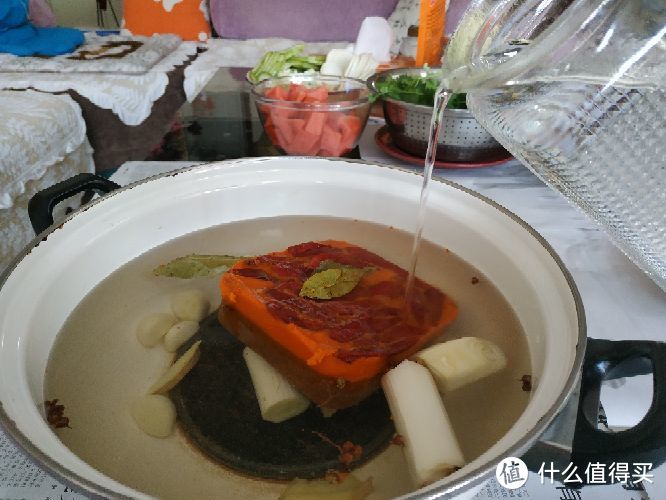 阳家私坊 麻辣火锅底料开箱—买底料自己煮，吃的是氛围不是味道