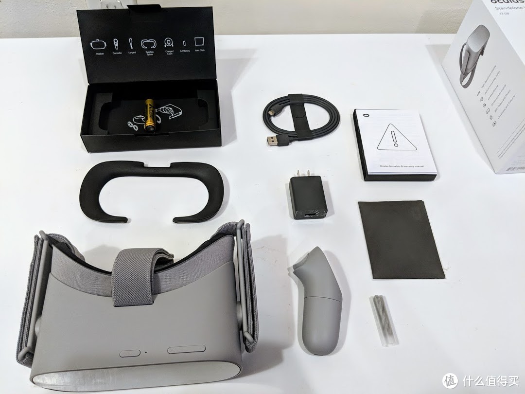 Oculus Go VR 一体机开箱 - 休闲类VR的春天？