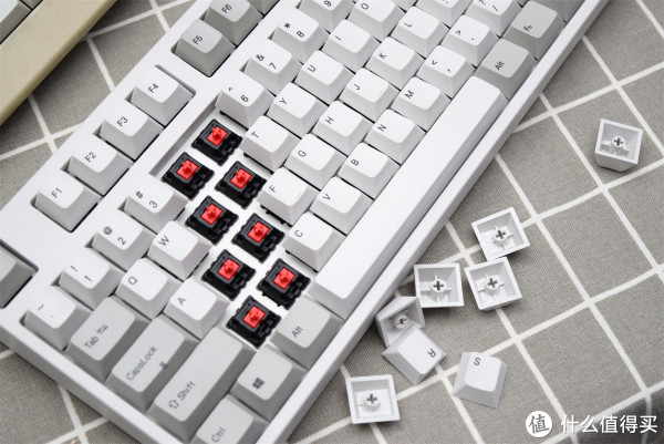 复古与经典:两款退烧红轴键盘-Leopold 利奥博
