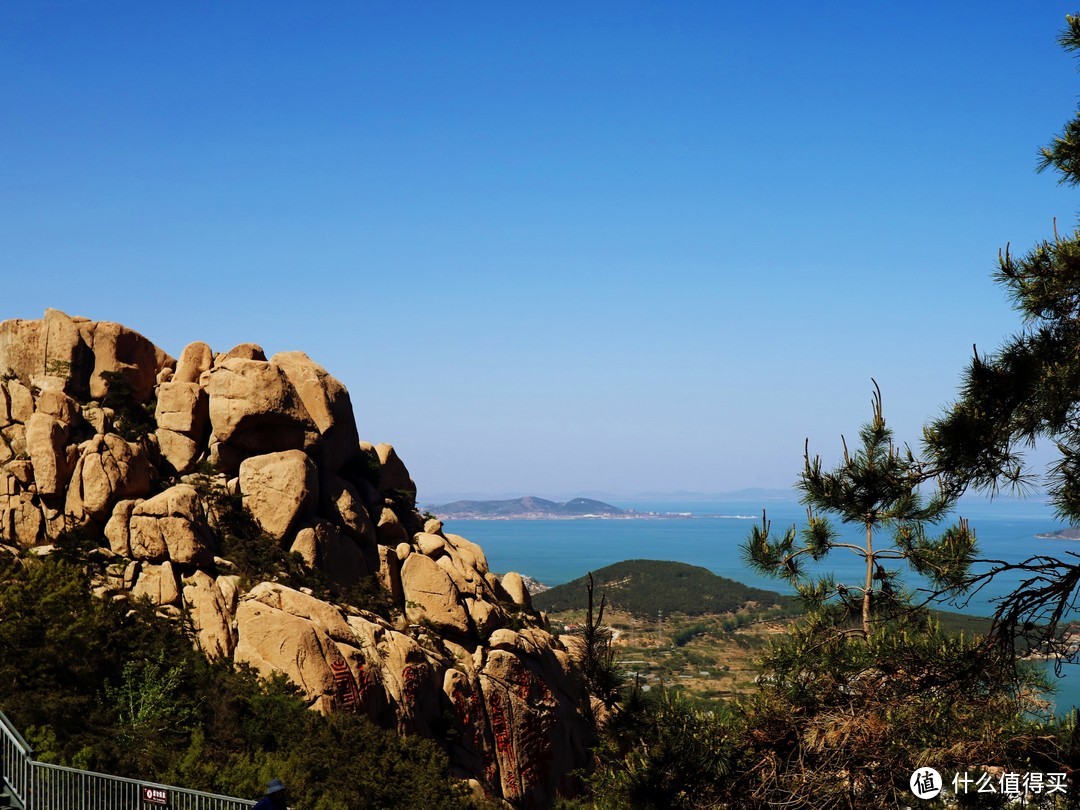 住最美山居民宿，爬海上名山崂山