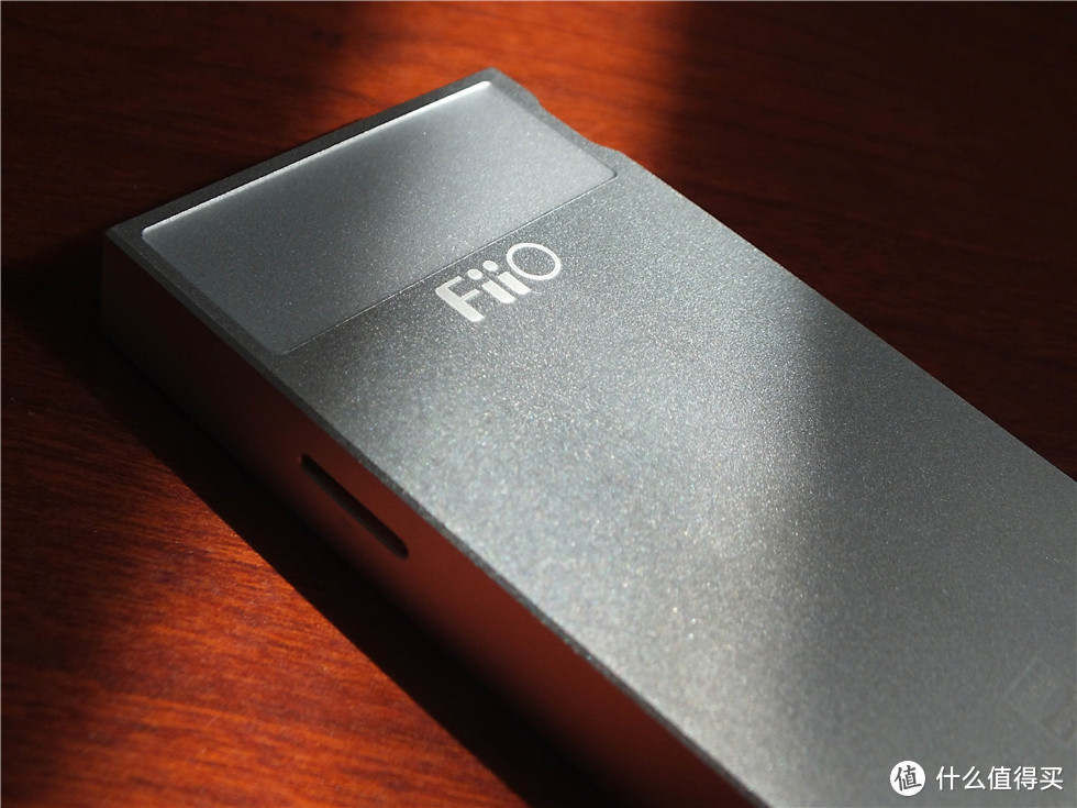 FiiO 飞傲 M7 随身音乐播放器+FH1耳机—重拾随身HiFi的Hi-Res国产组合