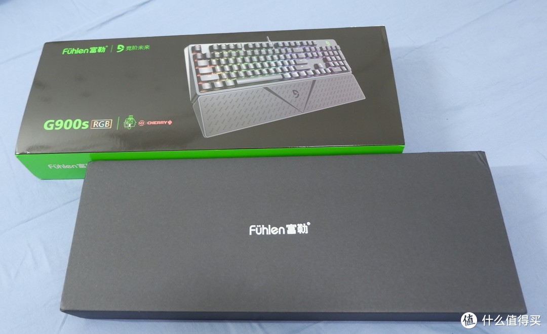 人生中第一款静音红—Fuhlen 富勒 G900S RGB 机械键盘 测评