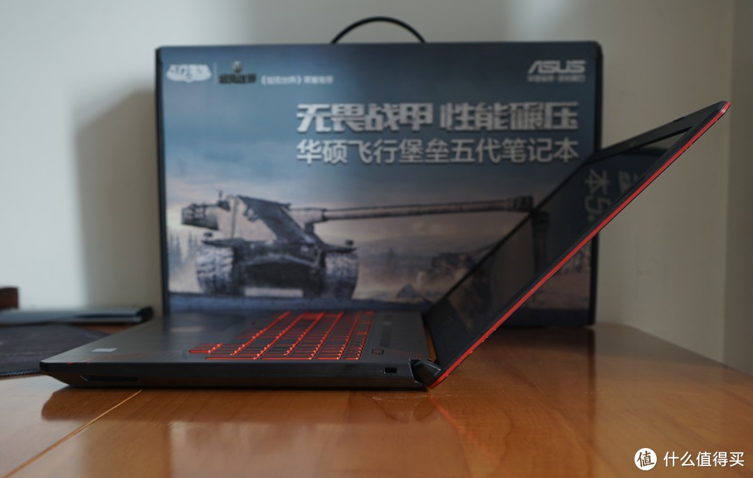 ASUS 华硕 飞行堡垒五代 FX80G 火陨i7 笔记本电脑 上手体验