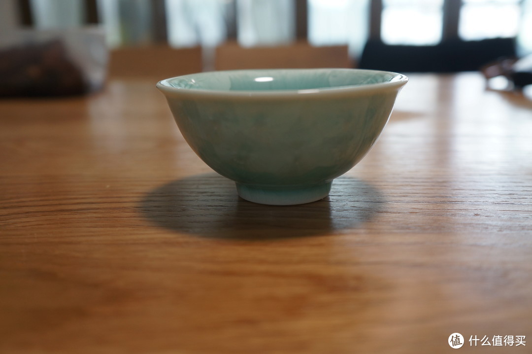 品茗之余的喜好：翡翠绿碗杯和结晶釉茶杯组