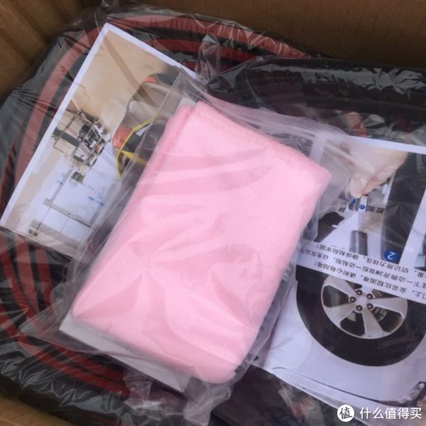 不仅仅是密封条,更是隔音条,还是A柱B柱防尘套件