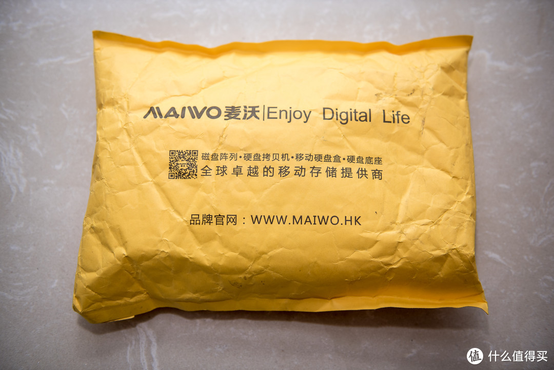 MAIWO 麦沃 移动硬盘盒 将2个1T硬盘 组 RAID0 实现速度容量双叠加