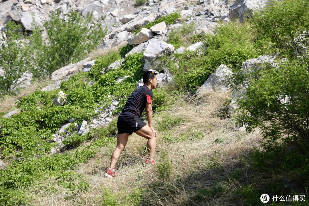 大红PAO还是大红SAO ——探路者大红PAO越野跑鞋评测报告