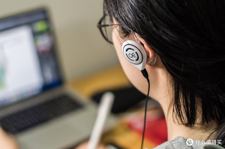 还原声音本质 体验玄学音质 OE E60P 平面振膜