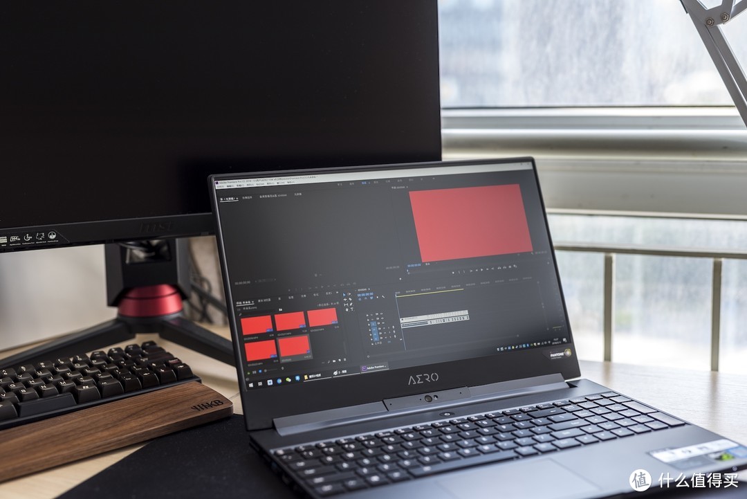 这可能是2018年最酷的笔记本电脑之一—GIGABYTE 技嘉 赢刃 Aero15