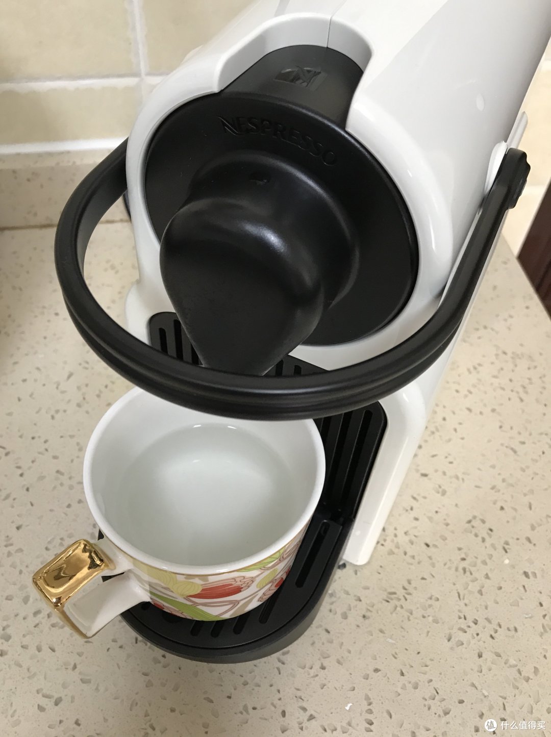 来一杯咖啡吗？Krups Nespresso XN1001 Inissia 胶囊咖啡机和周边配套