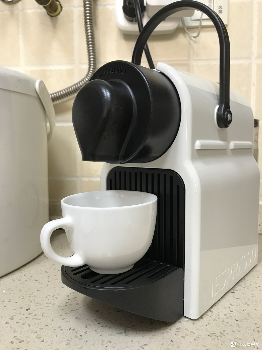 来一杯咖啡吗？Krups Nespresso XN1001 Inissia 胶囊咖啡机和周边配套
