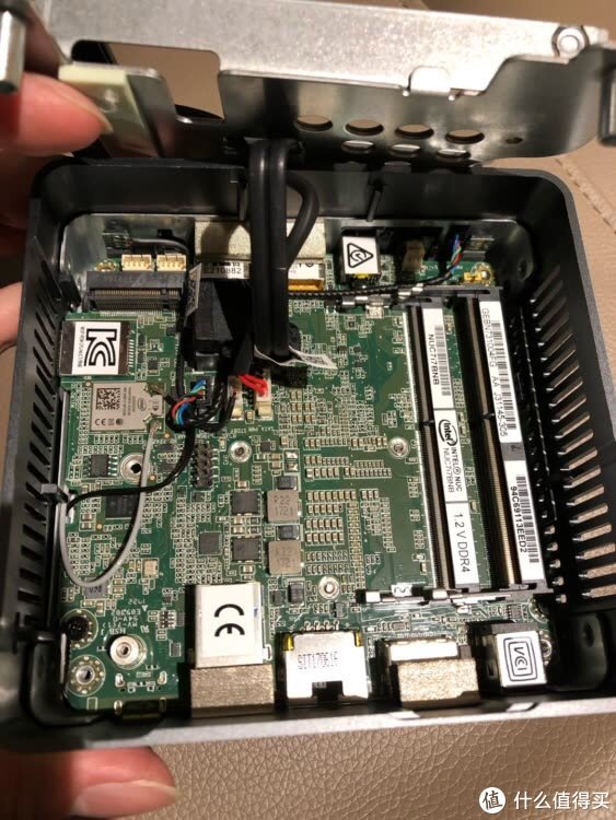 7代Intel NUC 7I7BNHL 接近完美黑苹果评测