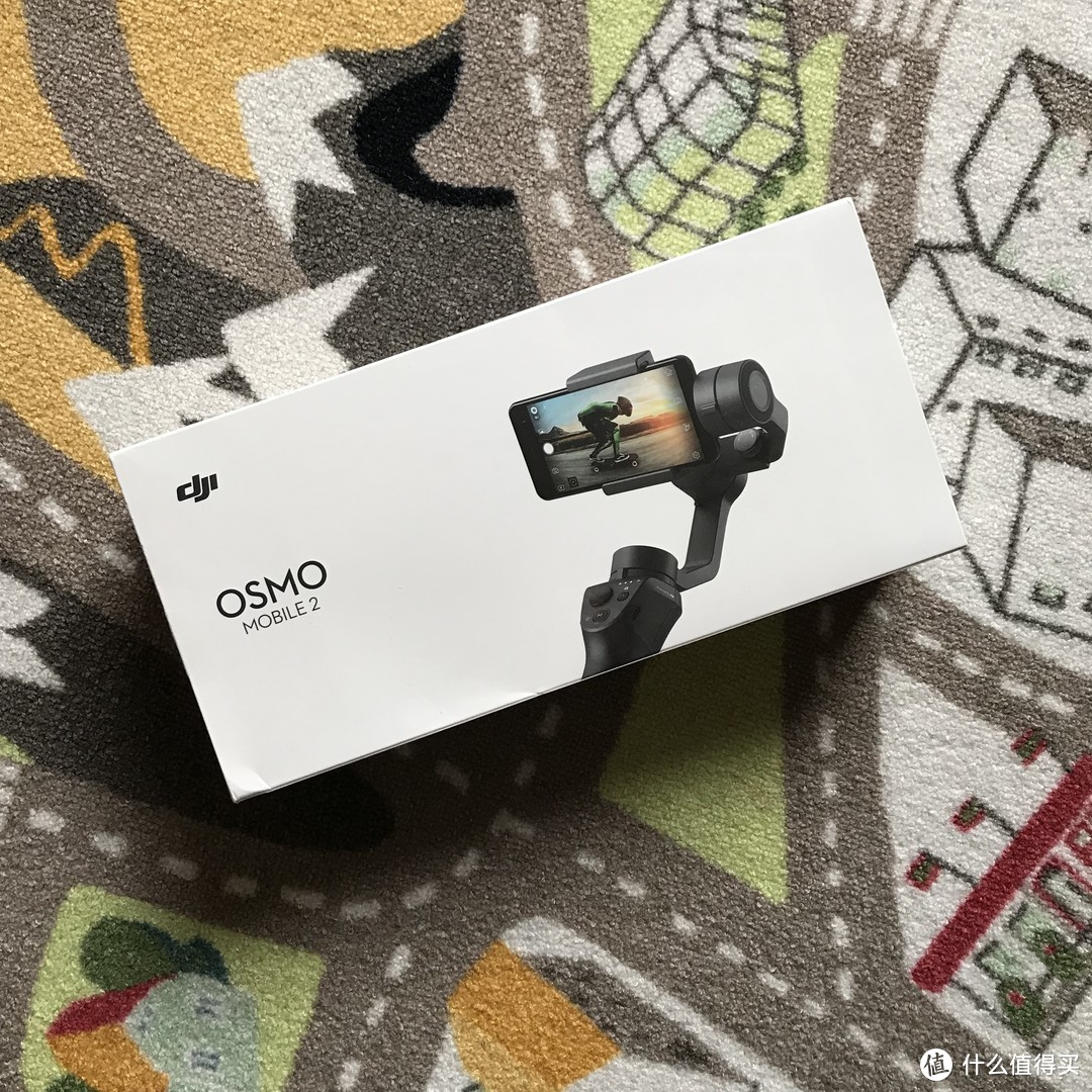 DJI 大疆 Osmo Mobile 2 防抖手机稳定器开箱