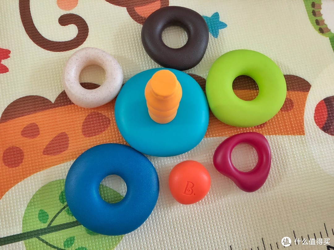 B.Toys三款玩具开箱—软积木+叠叠环+波丽球