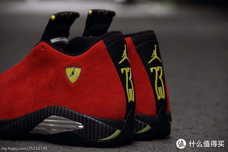 Air Jordan 14 篮球鞋—这双沙漠色的法拉利有点低调哦