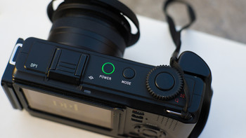 适马 黑科技阳光机DP1M相机操作设置(指示灯|菜单|色彩)