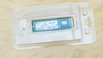 浦科特 M9PeG M.2 NVMe 固态硬盘外观展示(散热片|厚度)